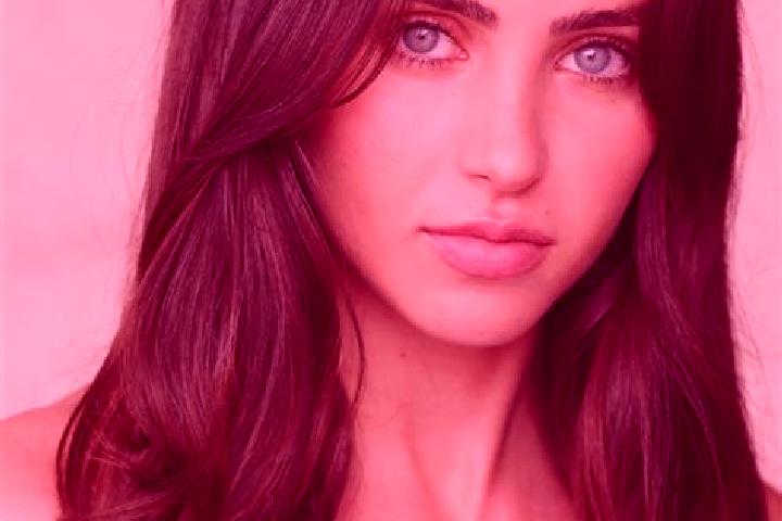 Stella, 28, a red brown-eyed mediterranean companion based in Howth. Offering OWO, Striptease, Erotic Massage, Roleplay. Available for incall and outcall, ov...