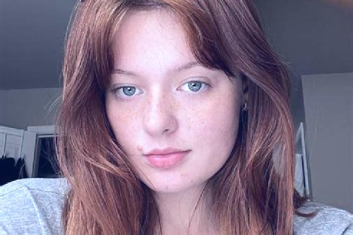 Stella, 28, a red grey-eyed european companion based in Hayfield. Offering Party Girl, Dinner Date, A-Level, Girlfriend Experience. Available for incall and ...