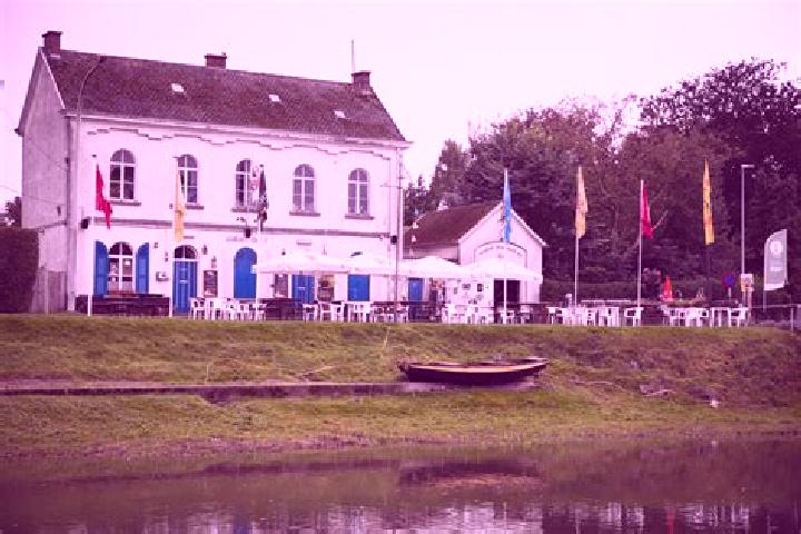 Stella, 28 — Escort in Machelen-aan-de-Leie, Belgium