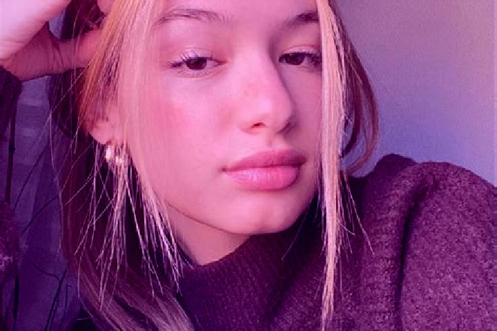Stella, 29, a blonde brown-eyed indian companion based in Tyret Pervaya. Offering 69, Erotic Massage, Deep French Kissing. Available for incall and outcall, ...