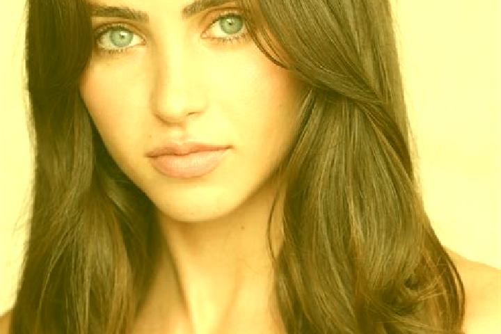 Stella, 29, a brunette dark-eyed slavic companion based in Jupiter. Offering Erotic Massage, Deep French Kissing, Domination, 69, Striptease. Available for i...