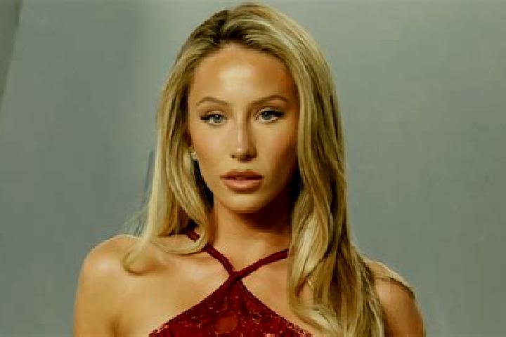 Stella, 29 — Escort in Alix, Canada