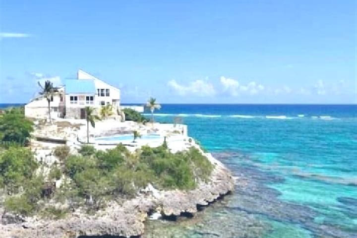 Stella, 29 — Escort in Black Point, Bahamas