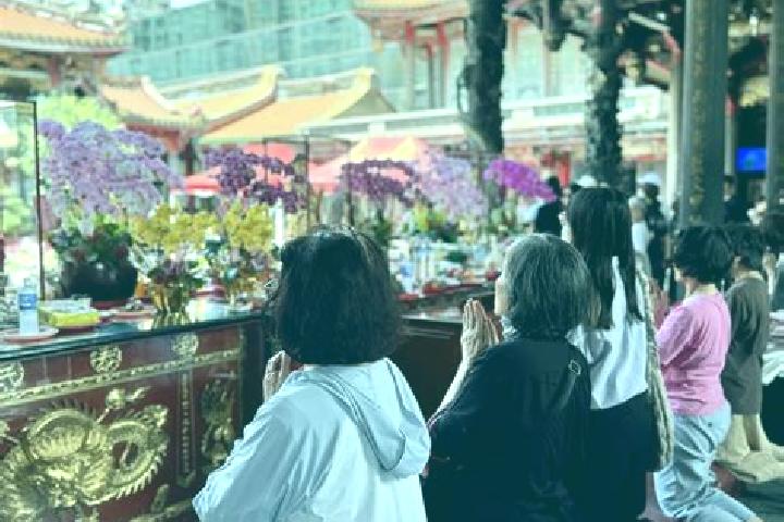 Stella, 29 — Escort in Jiaobei, China