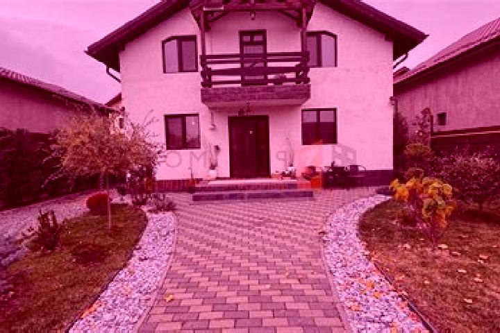 Stella, 30 — Escort in Capatanesti, Romania