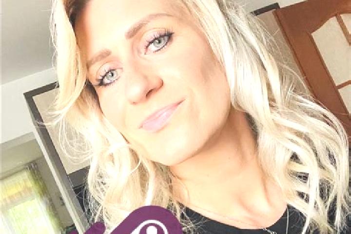 Stella, 30 — Escort in Hovorany, Czech Republic