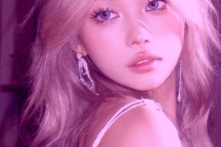 Stella, 31, a blonde blue-eyed asian companion based in Tsiflikopoulo. Offering Striptease, Dinner Date. Available for incall and outcall, day and evening da...