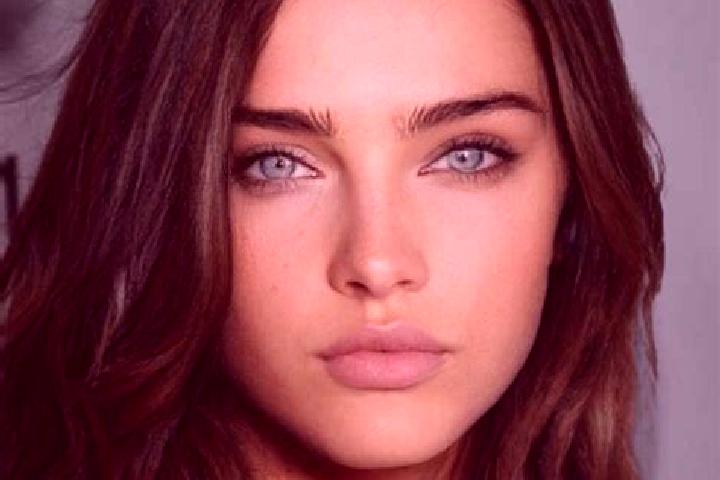 Stella, 31, a brunette amber-eyed european companion based in Warm Mineral Springs. Offering Party Girl, Girlfriend Experience, Travel Companion, CIM. Availa...
