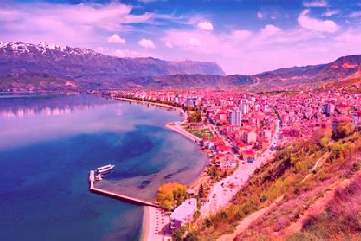 Stella, 31 — Escort in Bucimas, Albania