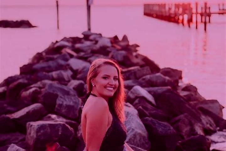 Stella, 31 — Escort in Westover, United States