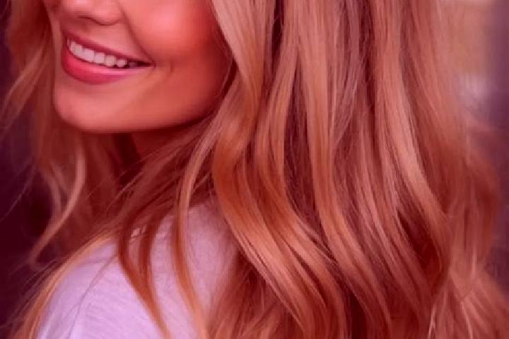 Stella, 32, a blonde hazel-eyed latina companion based in Berezivka. Offering Prostate Massage, Striptease, OWO, Deep French Kissing. Available for incall an...