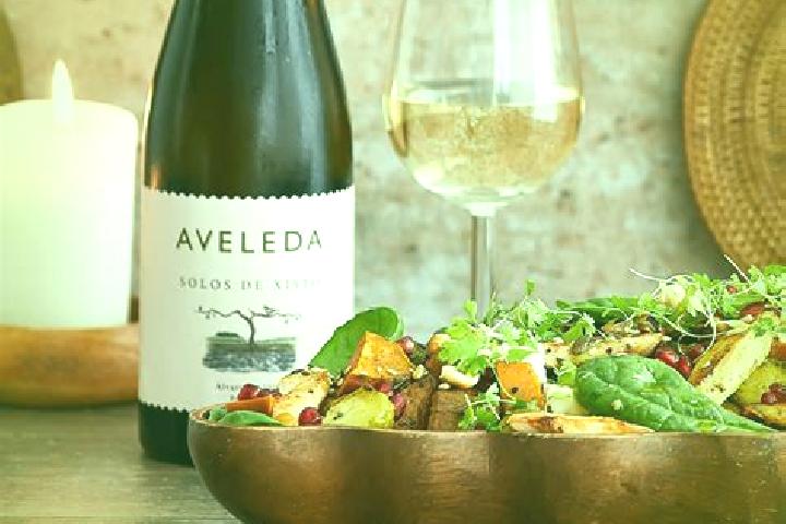 Stella, 32 — Escort in Aveleda, Portugal