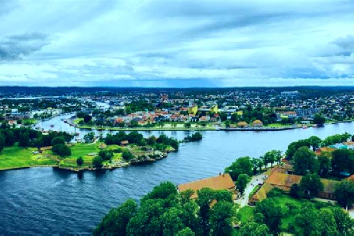 Stella, 32 — Escort in Fredrikstad, Norway