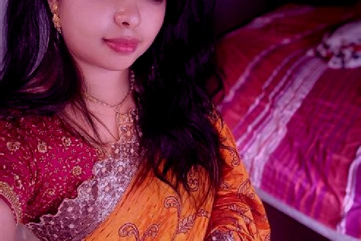 Stella, 32 — Escort in Neduva, India