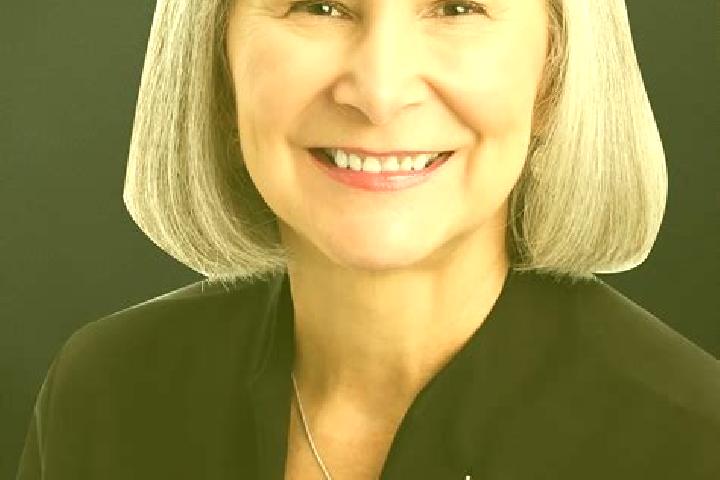 Stella, 32 — Escort in Steinhauer, Canada