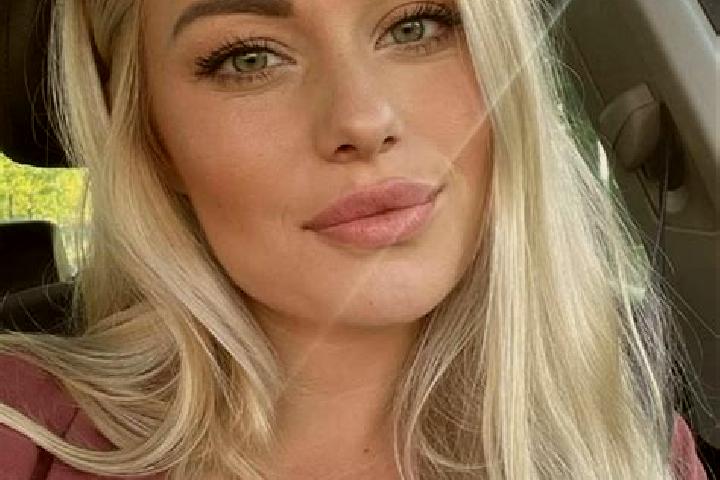 Stella, 33, a blonde hazel-eyed caribbean companion based in Villers-Saint-Paul. Offering Fetish, GFE. Available for incall and outcall, overnight bookings a...