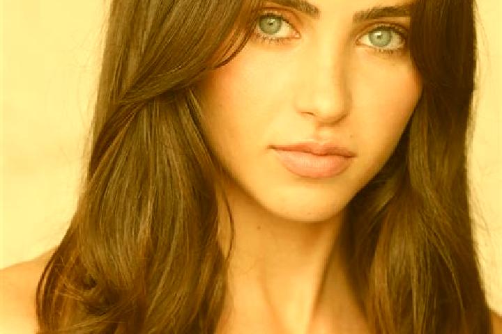 Stella, 33, a red brown-eyed middle eastern companion based in Driefontein. Offering Girlfriend Experience, Erotic Massage, Massage, 69. Available for incall...