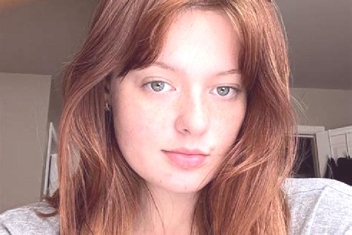 Stella, 33, a red grey-eyed caucasian companion based in Mittelsinn. Offering Striptease, Domination, 69. Available for incall and outcall, overnight booking...