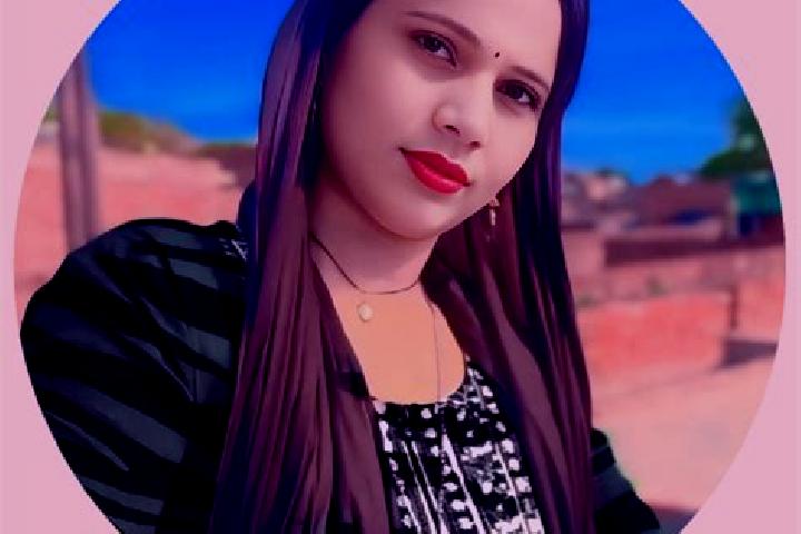 Stella, 33 — Escort in Bijnor, India
