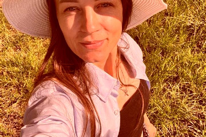 Stella, 33 — Escort in Codreni, Romania