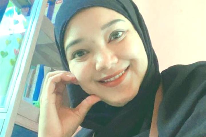 Stella, 33 — Escort in Masamba, Indonesia