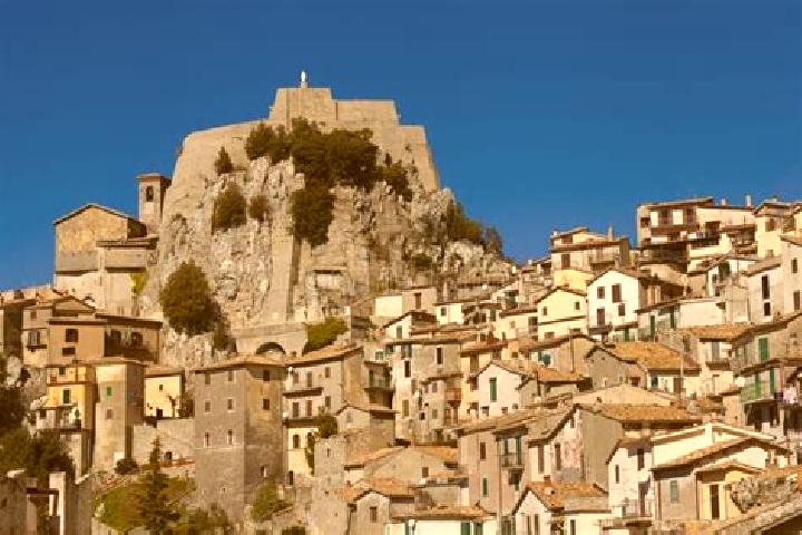 Stella, 34 — Escort in Cervara di Roma, Italy