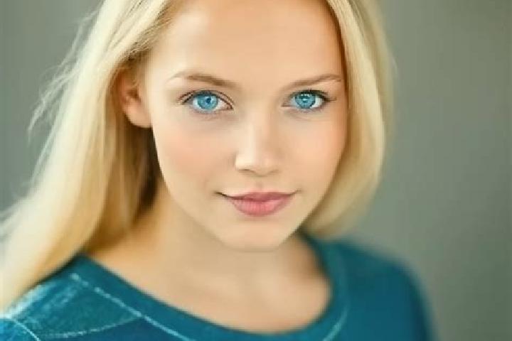 Stella, 35, a blonde blue-eyed mixed companion based in Mazancowice. Offering 69, Couples, Girlfriend Experience, Domination. Available for incall and outcal...