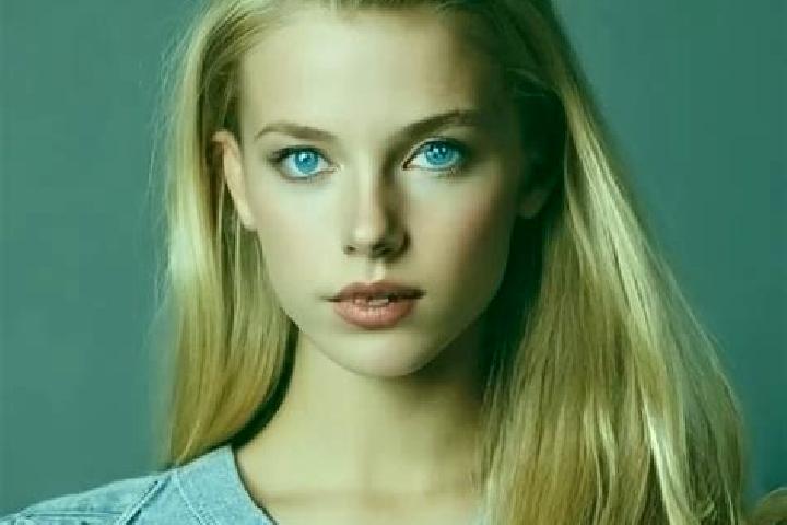 Stella, 35, a blonde grey-eyed mixed companion based in Costuleni. Offering Prostate Massage, Dinner Date, Deep French Kissing. Available for incall and outc...