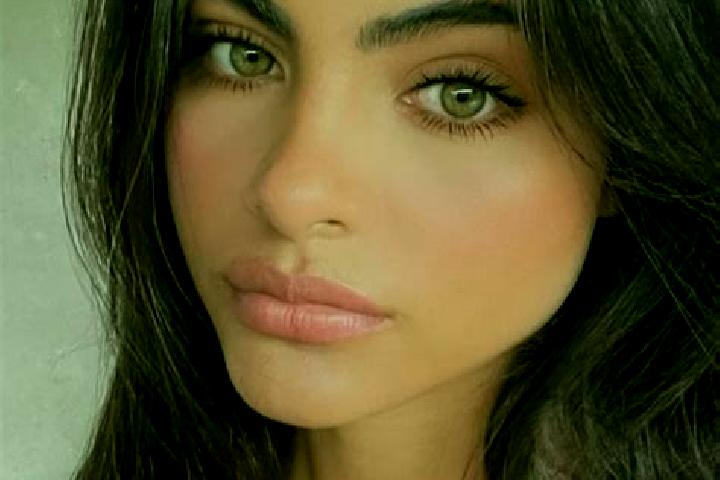 Stella, 35, a brunette green-eyed latina companion based in Szuhakallo. Offering CIM, OWO, Overnight, Domination. Available for incall and outcall, overnight...