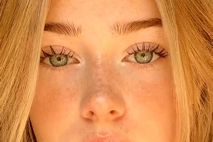 Stella, 35, a dark blonde green-eyed mixed companion based in Lepreau. Offering GFE, Travel Companion, CIM, A-Level. Available for incall and outcall, overni...