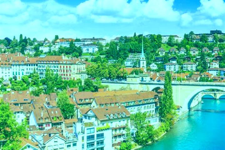 Stella, 35 — Escort in Au / Ober-Ort/Gwad, Switzerland