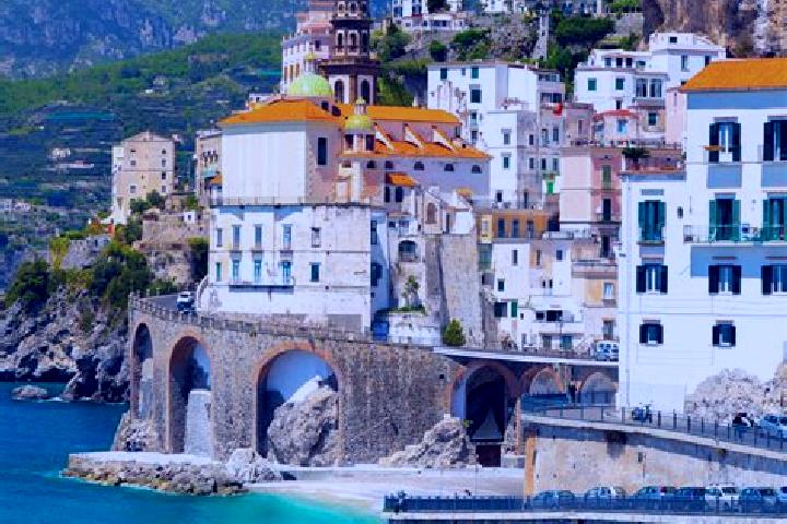 Stella, 35 — Escort in Budoni, Italy