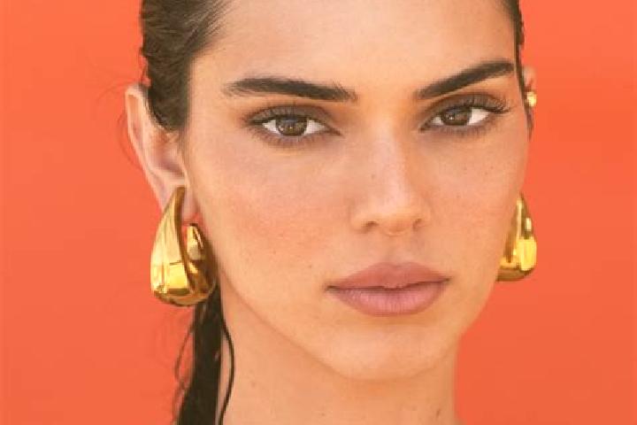 Stella, 35 — Escort in Kendall, Australia