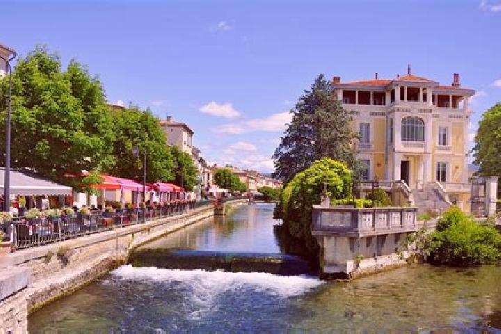 Stella, 35 — Escort in L Isle-sur-la-Sorgue, France
