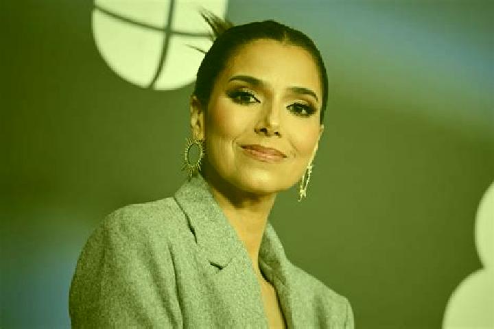 Stella, 36, a black amber-eyed latina companion based in Ipplepen. Offering 69, Girlfriend Experience, Couples. Available for incall and outcall, day and eve...