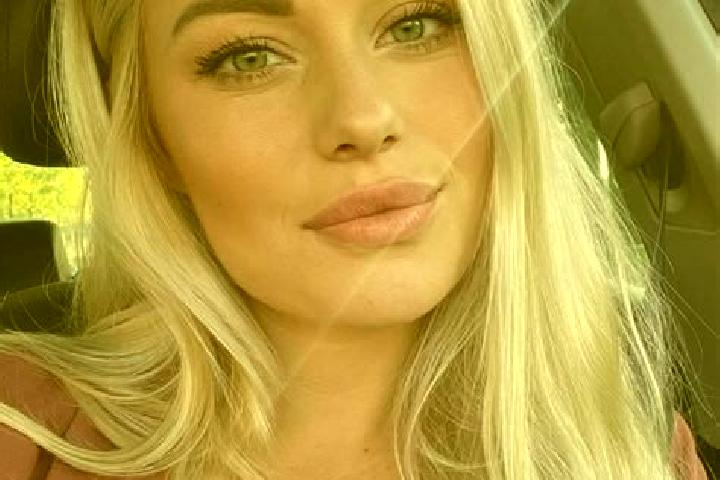 Stella, 36, a blonde hazel-eyed european companion based in Piosina. Offering Girlfriend Experience, Erotic Massage. Available for incall and outcall, day an...