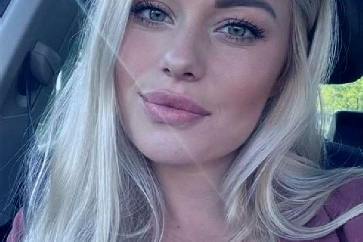 Stella, 36, a blonde hazel-eyed middle eastern companion based in Gloster. Offering Duos, Travel Companion, Prostate Massage, CIM, Massage. Available for inc...