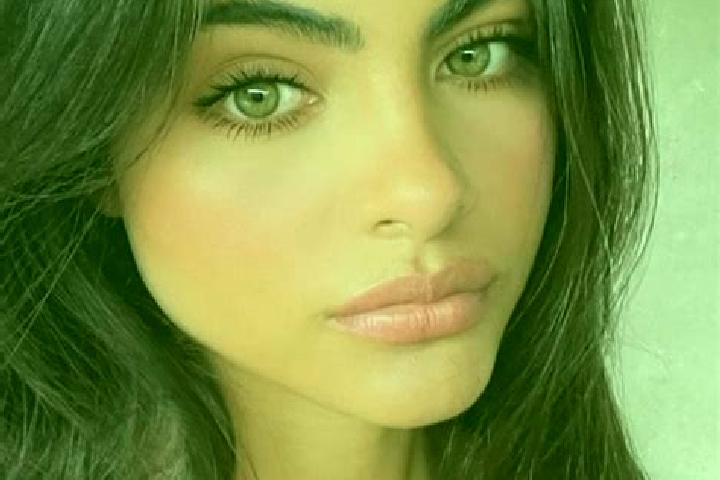 Stella, 36, a brunette brown-eyed middle eastern companion based in Batuna Satu. Offering Overnight, Prostate Massage, BDSM. Available for incall and outcall...