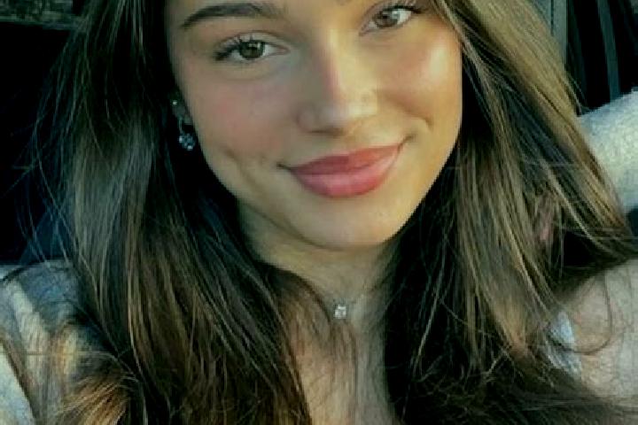 Stella, 36, a brunette hazel-eyed slavic companion based in Nunleu. Offering Girlfriend Experience, 69, Prostate Massage. Available for incall and outcall, d...