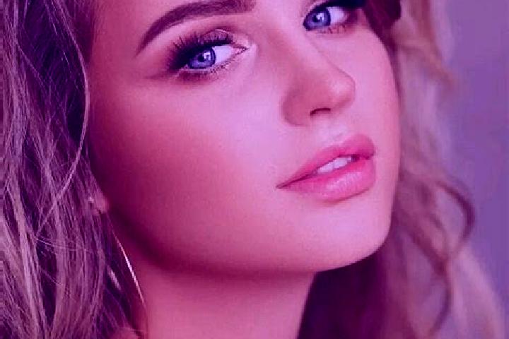 Stella, 36, a dark blonde blue-eyed slavic companion based in Axedale. Offering Fetish, CIM, Tantra, Couples. Available for incall and outcall, day and eveni...