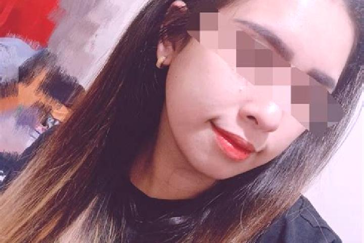 Stella, 36, a red dark-eyed mixed companion based in Bhalukdubi. Offering CIM, Couples, Girlfriend Experience, Duos. Available for incall and outcall, day an...
