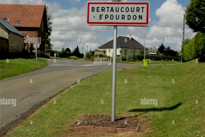 Stella, 36 — Escort in Bertaucourt-Epourdon, France