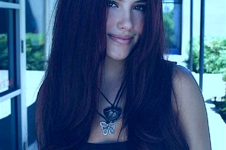 Stella, 37, a auburn dark-eyed slavic companion based in Clarksville. Offering Massage, Prostate Massage, Erotic Massage, OWO, Girlfriend Experience. Availab...