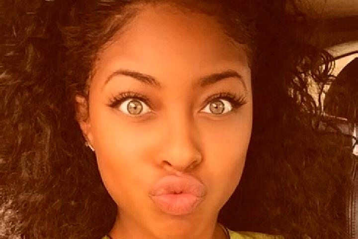Stella, 37, a black green-eyed ebony companion based in Fukayacho. Offering CIM, Overnight, A-Level. Available for incall and outcall, day and evening dates.