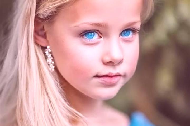 Stella, 37, a blonde blue-eyed middle eastern companion based in Falfurrias. Offering Erotic Massage, Couples, Domination, Overnight. Available for incall an...