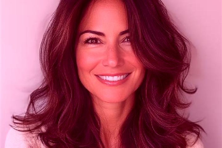 Stella, 37, a chestnut dark-eyed middle eastern companion based in La Fermina. Offering Domination, Overnight, Deep French Kissing, Fetish. Available for inc...