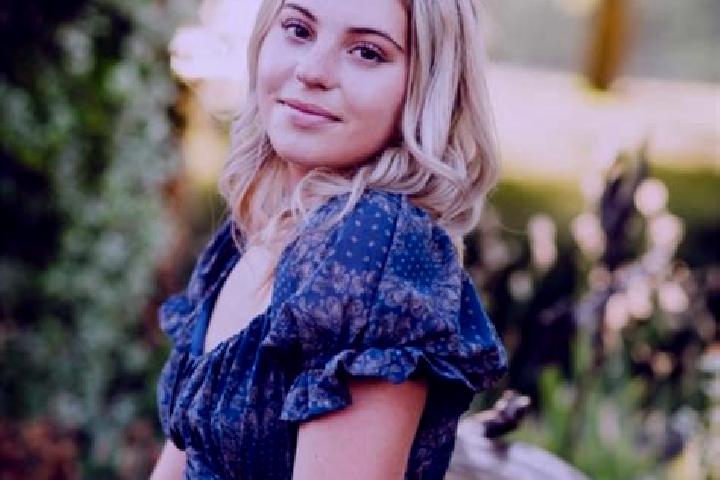 Stella, 37 — Escort in Archbold, United States