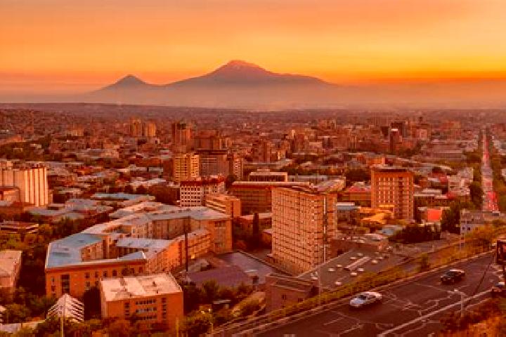 Stella, 37 — Escort in Arevabuyr, Armenia