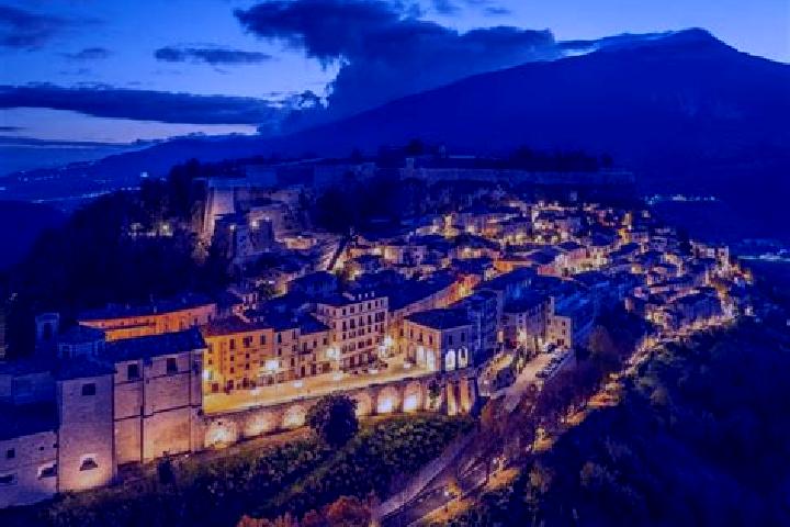 Stella, 37 — Escort in Cantello, Italy