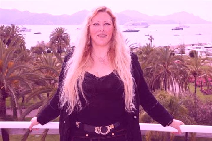 Stella, 37 — Escort in Domats, France